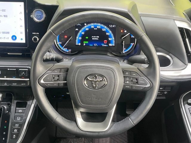 TOYOTA VOXY HYBRID 2023 Image 31