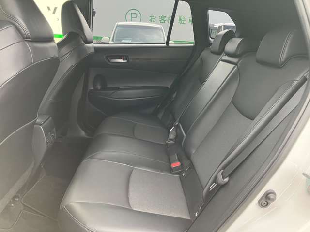 TOYOTA COROLLA CROSS HYBRID 2023 Image 31