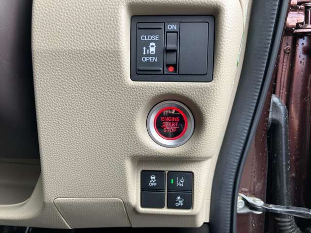 HONDA N BOX 2017 Image 31