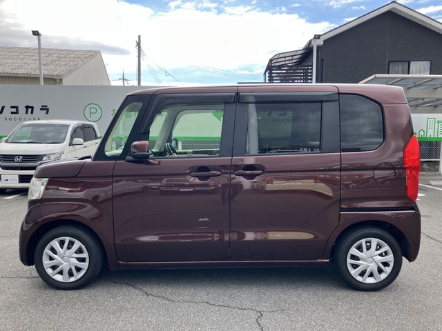 HONDA N BOX 2017 Image 31