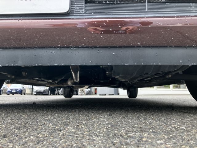 HONDA N BOX 2017 Image 31