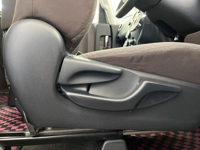 TOYOTA SPADE 2015 Image 31