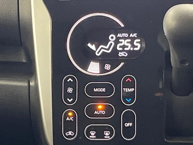 MITSUBISHI EK CUSTOM 2013 Image 31