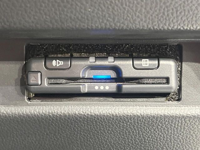 SUZUKI WAGON R 2019 Image 31