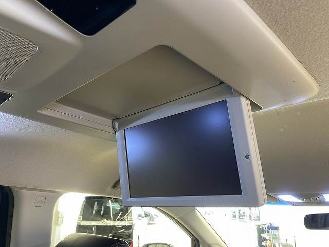 NISSAN ELGRAND 2015 Image 31