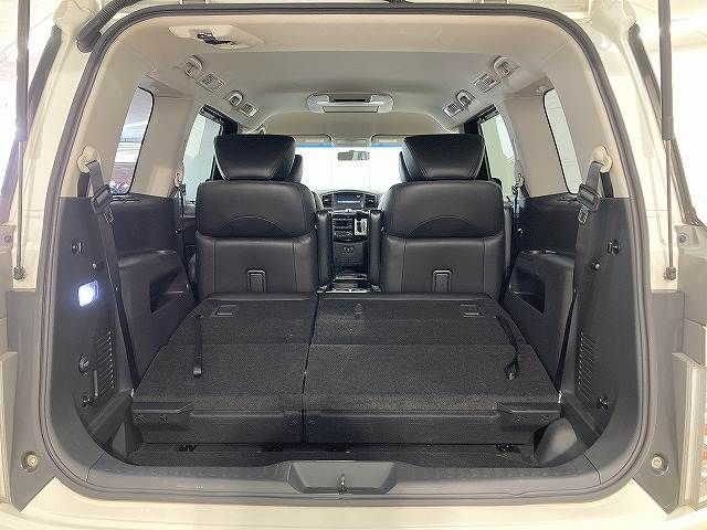 NISSAN ELGRAND 2015 Image 31