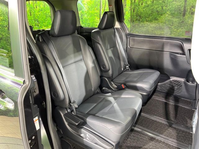 TOYOTA ESQUIRE 2015 Image 31