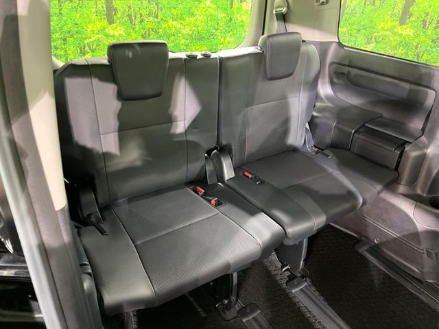 TOYOTA ESQUIRE 2015 Image 31