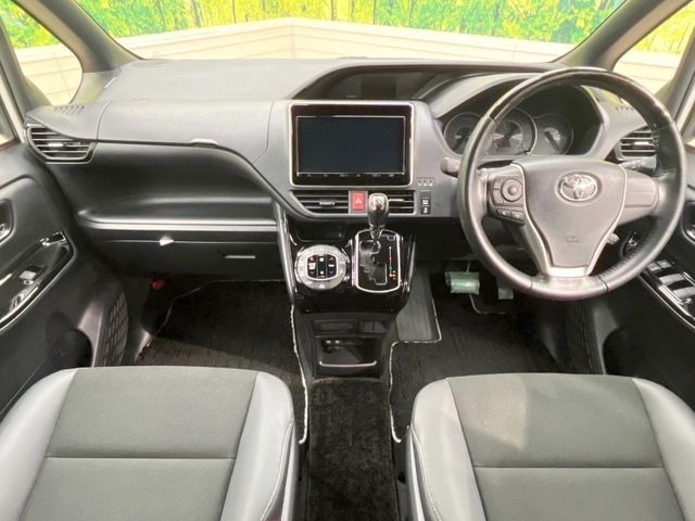 TOYOTA NOAH 2020 Image 31