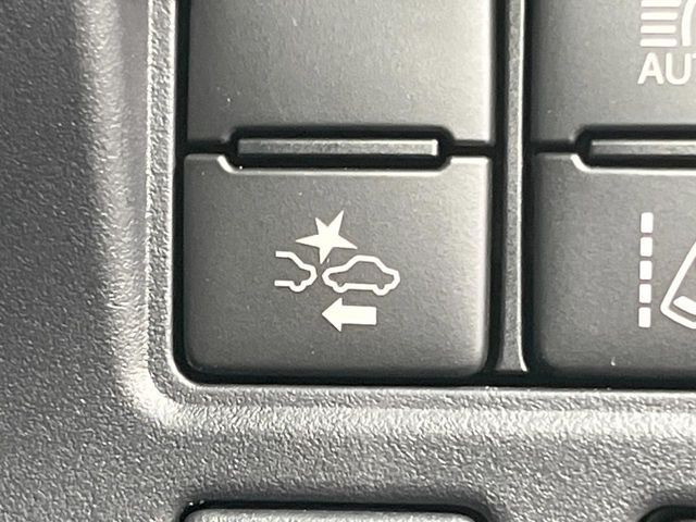 TOYOTA NOAH 2020 Image 31