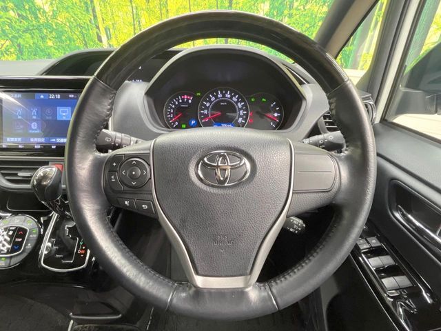 TOYOTA NOAH 2020 Image 31