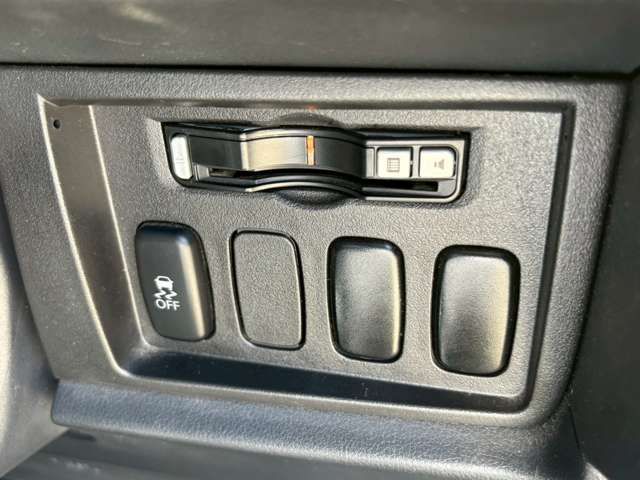 MITSUBISHI DELICA D:5 4WD 2014 Image 31