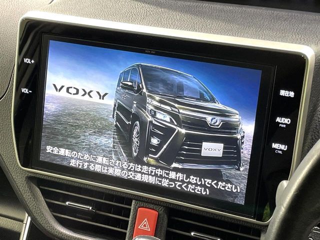 TOYOTA VOXY 2018 Image 31