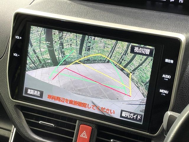 TOYOTA VOXY 2018 Image 31