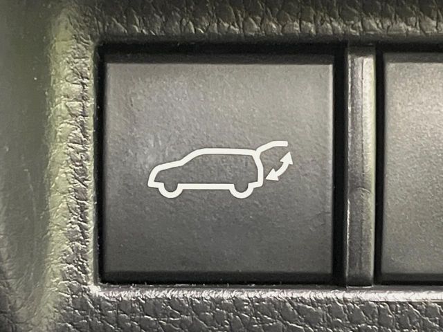 TOYOTA HARRIER 2WD 2023 Image 31