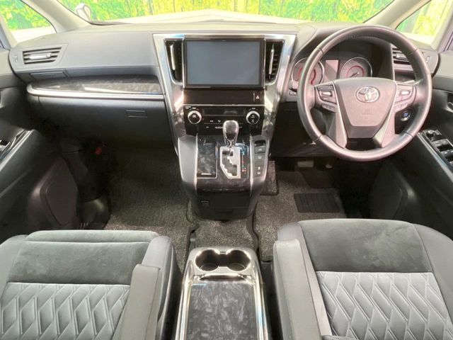 TOYOTA ALPHARD 2018 Image 31