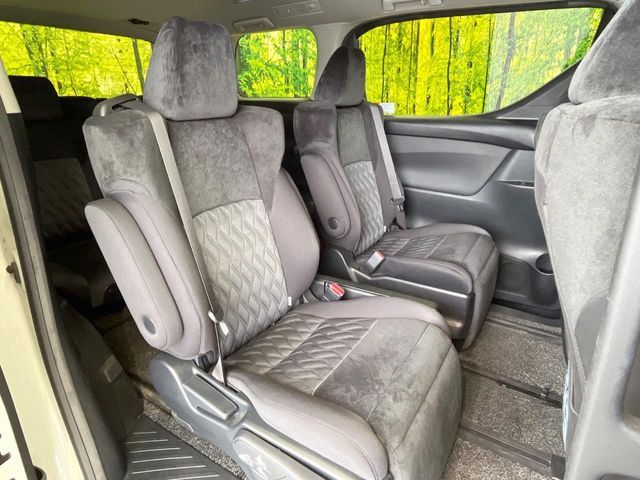 TOYOTA ALPHARD 2018 Image 31