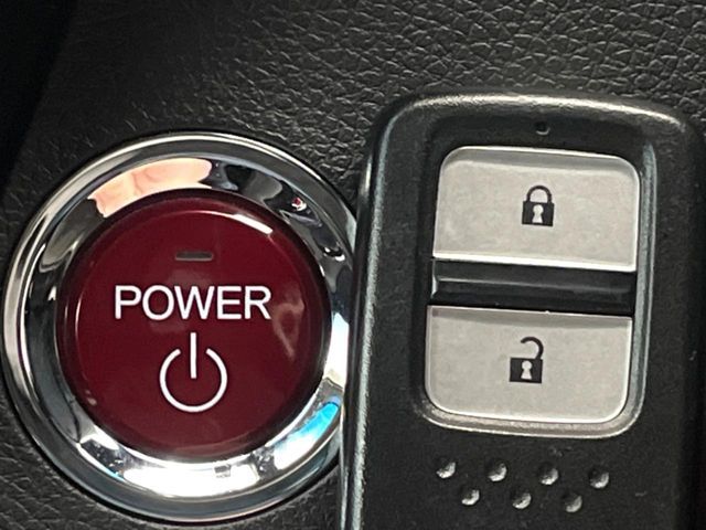 HONDA VEZEL HYBRID 2017 Image 31