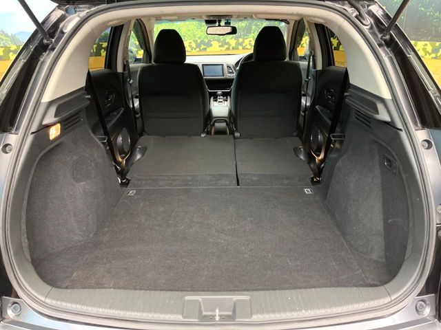 HONDA VEZEL HYBRID 2017 Image 31