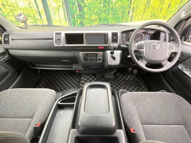 TOYOTA HIACE WAGON 2025 Image 31