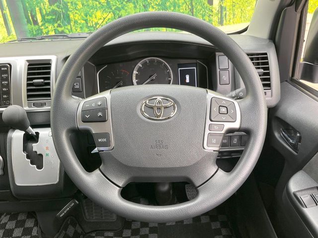 TOYOTA HIACE WAGON 2025 Image 31