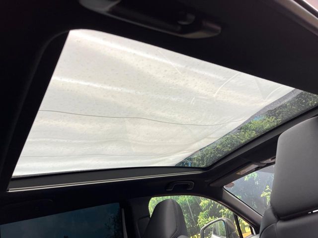 TOYOTA COROLLA CROSS HYBRID 2025 Image 31