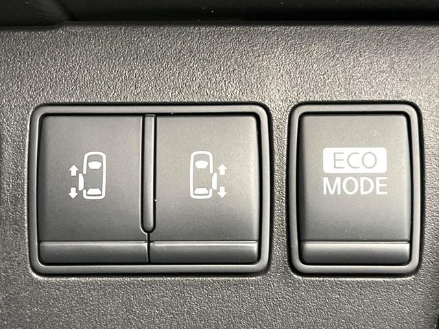 NISSAN SERENA  WG 2011 Image 31