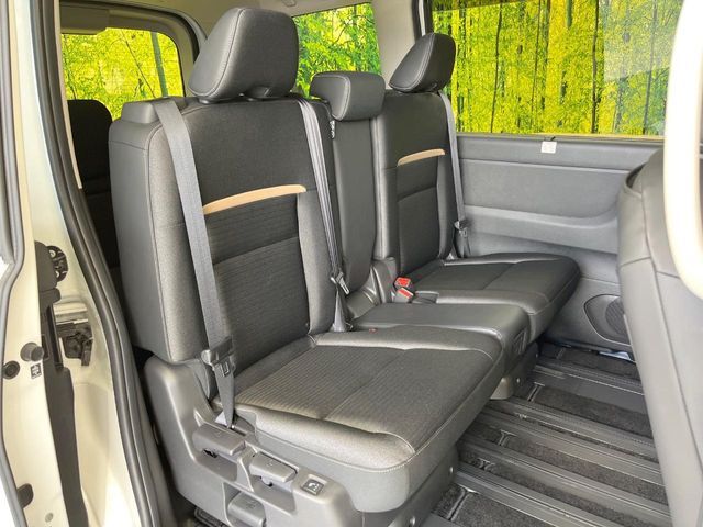 NISSAN SERENA  WG 2023 Image 31