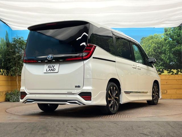 TOYOTA NOAH HYBRID 2022 Image 31