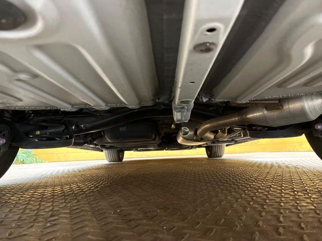 TOYOTA NOAH HYBRID 2022 Image 31