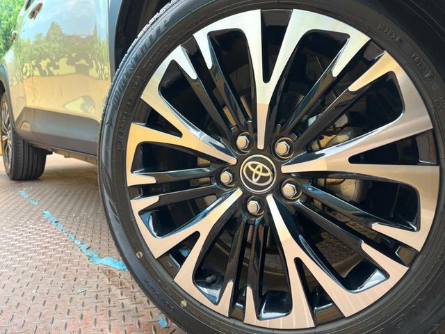 TOYOTA YARIS CROSS HYBRID 2024 Image 31