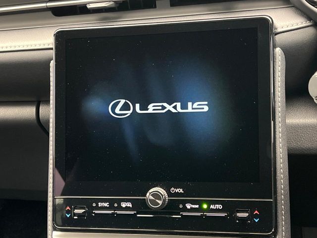 TOYOTA LEXUS LBX 2024 Image 31