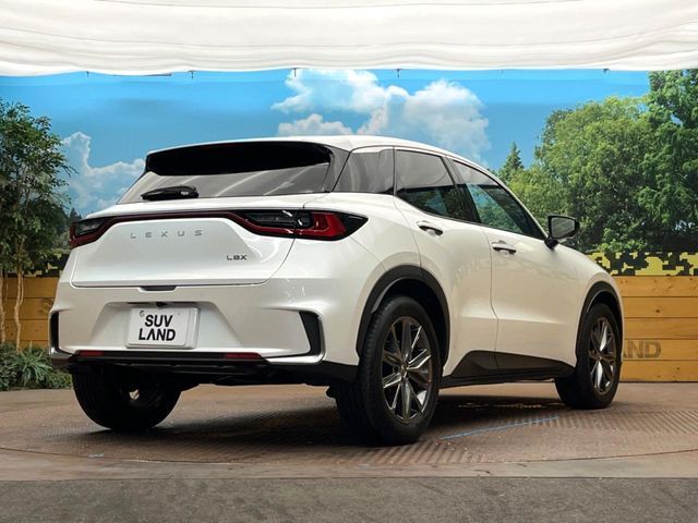 TOYOTA LEXUS LBX 2024 Image 31
