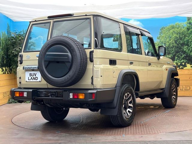 TOYOTA LANDCRUISER 70 2025 Image 31