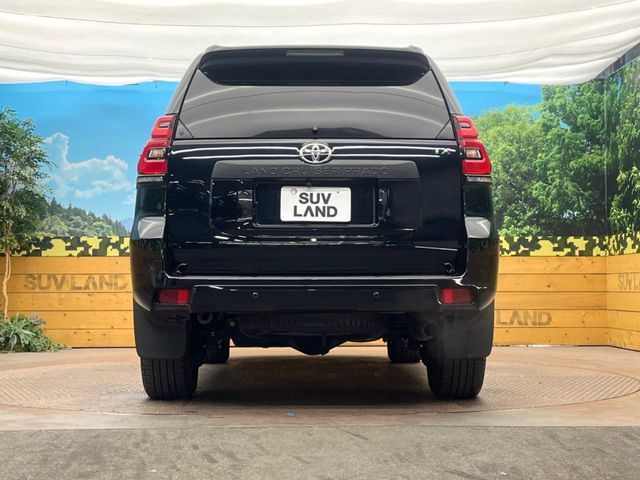 TOYOTA LANDCRUISER PRADO 2023 Image 31