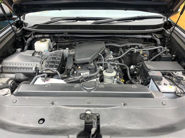 TOYOTA LANDCRUISER PRADO 2023 Image 31