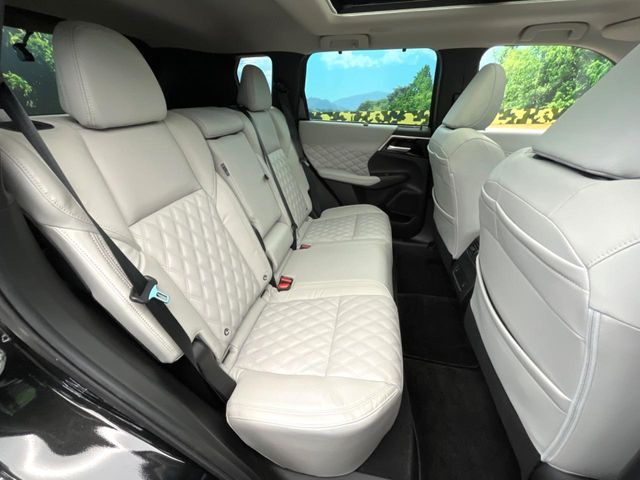 MITSUBISHI OUTLANDER PHEV 2022 Image 31