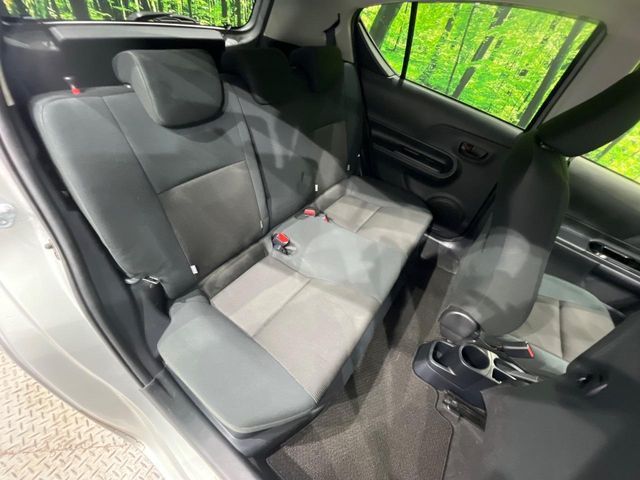 TOYOTA AQUA 2017 Image 31