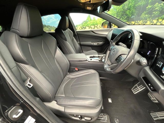 TOYOTA LEXUS NX350H 2022 Image 31