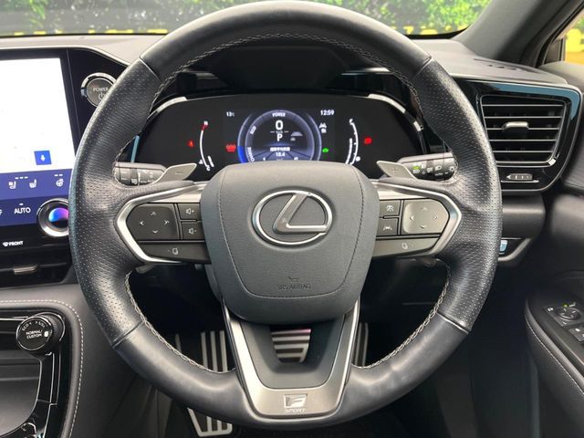 TOYOTA LEXUS NX350H 2022 Image 31