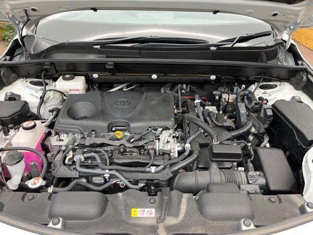 TOYOTA HARRIER HYBRID 2021 Image 31