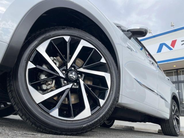 MITSUBISHI OUTLANDER PHEV 2023 Image 31