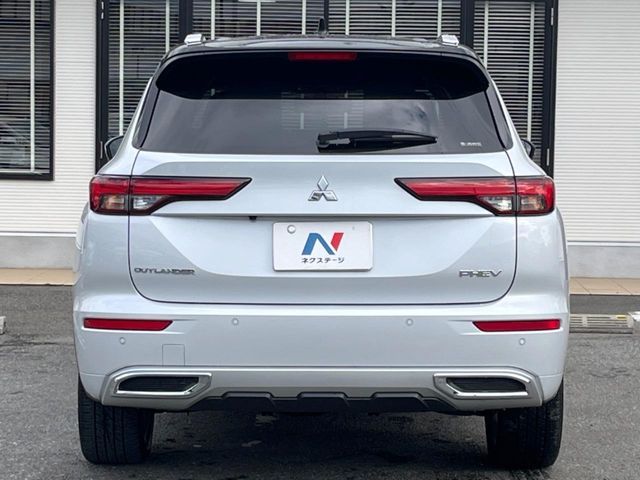 MITSUBISHI OUTLANDER PHEV 2023 Image 31