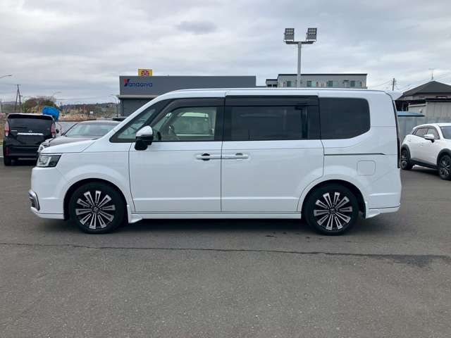 HONDA STEPWAGON E:HEV SPAD 2022 Image 31