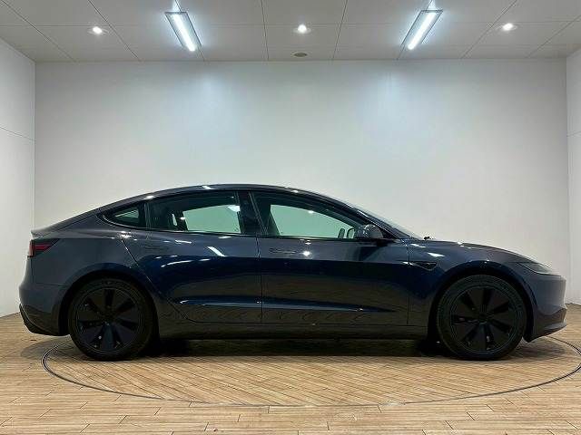 TESLA MODEL 3 2024 Image 31