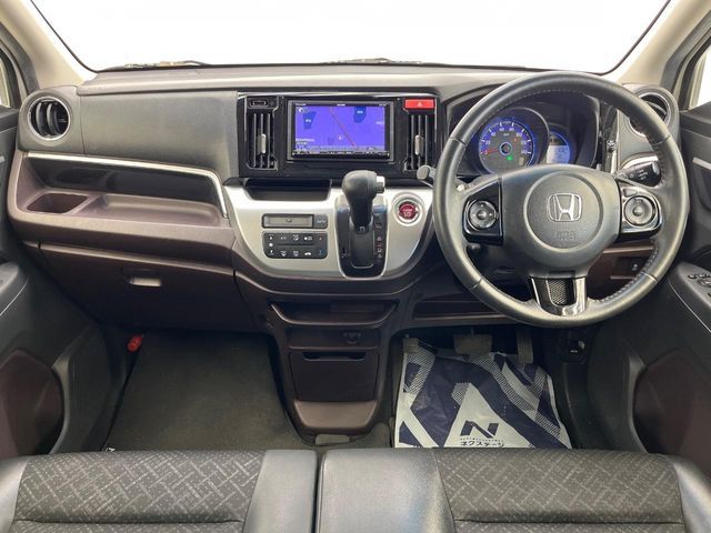 HONDA N-WGN CUSTOM 2015 Image 31