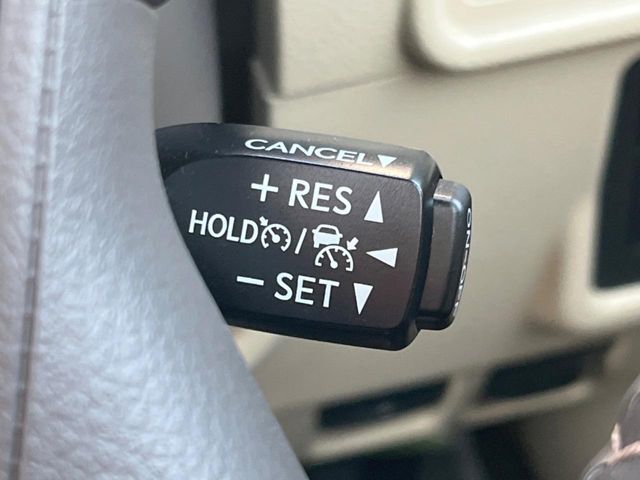 TOYOTA LANDCRUISER PRADO 2022 Image 31