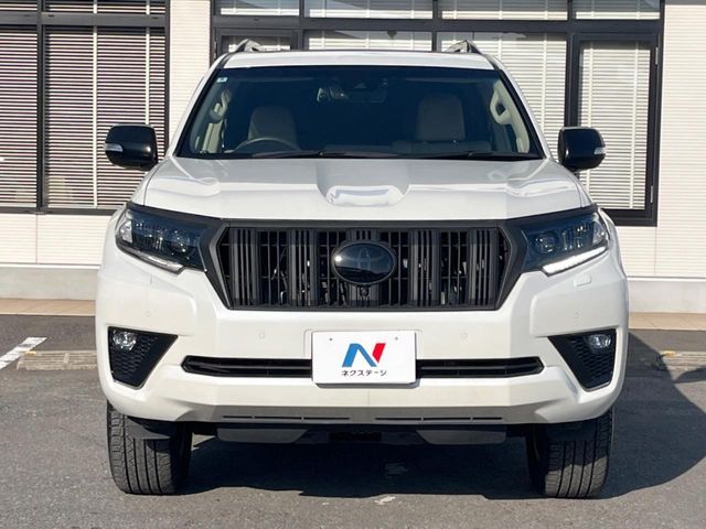 TOYOTA LANDCRUISER PRADO 2022 Image 31