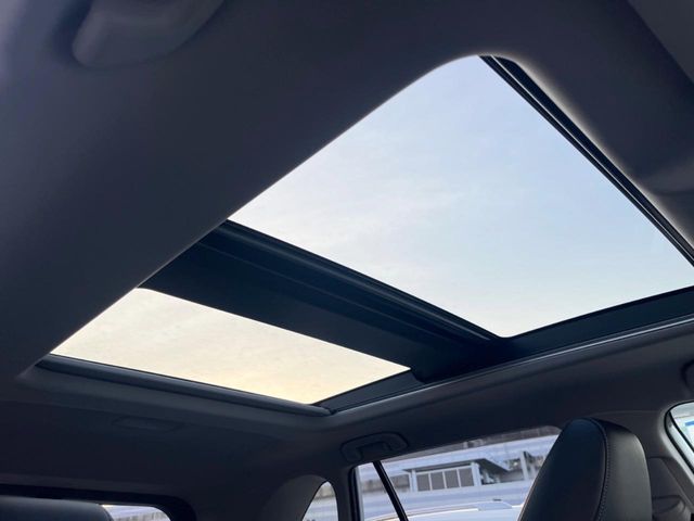 TOYOTA RAV4 HYBRID 4WD 2023 Image 31