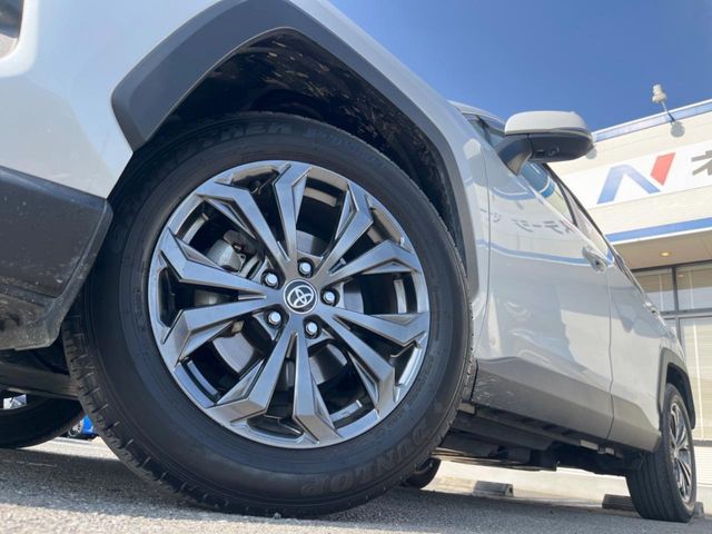 TOYOTA RAV4 HYBRID 4WD 2023 Image 31